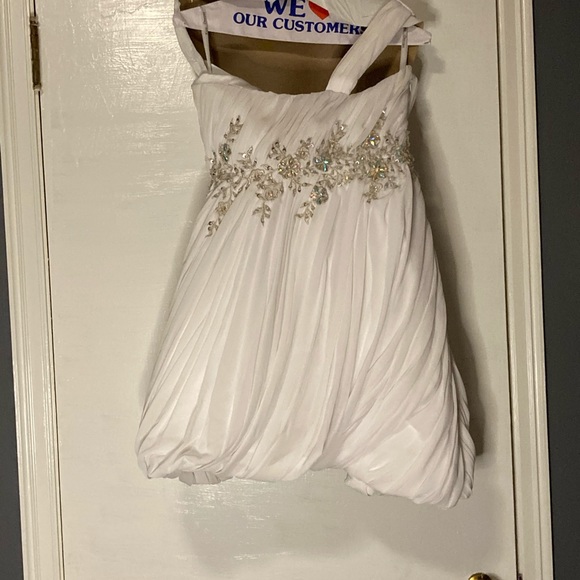 White Short Prom Dress - Picture 2 of 4